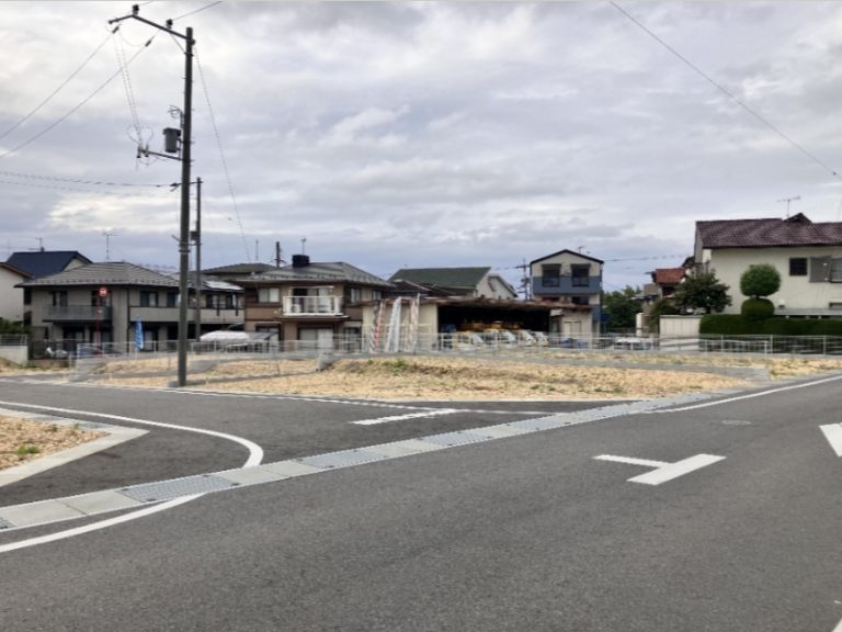草津市追分8丁目　9区画